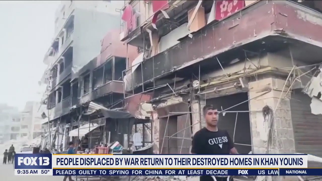 Displaced Palestinians return to Khan Younis