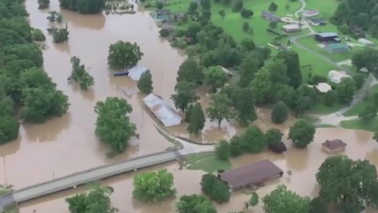 Kentucky Governor says 25 people have died following flash flooding