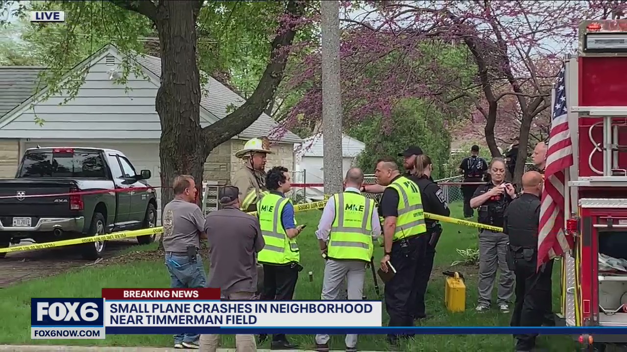 Small plane crashes in neighborhood near Timmerman Airport