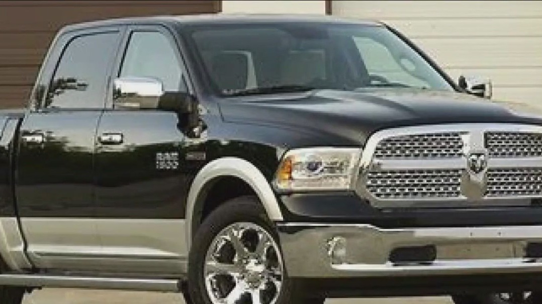 Texas DPS searching for answers after body found in ditch in Southeast Austin