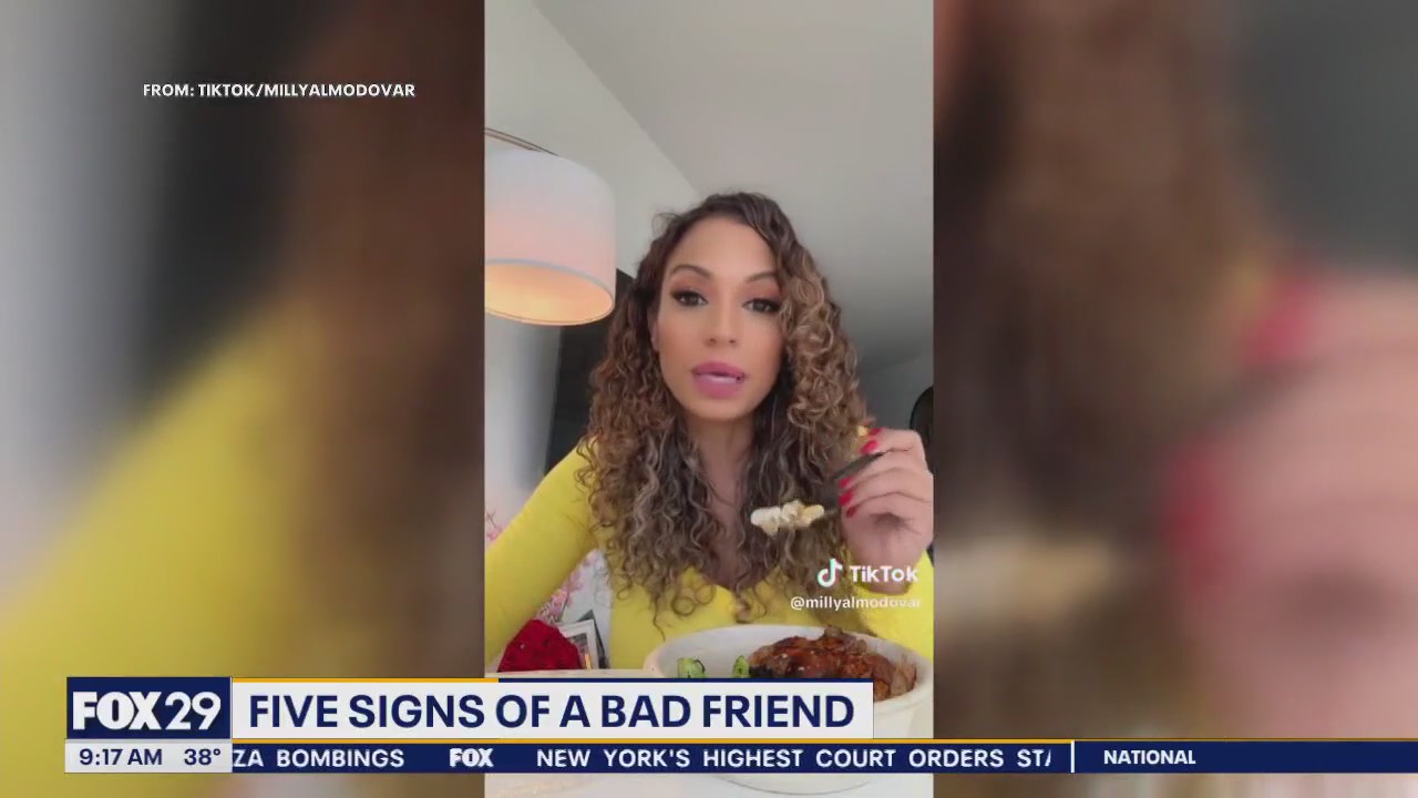 What are the 5 signs of a bad friend