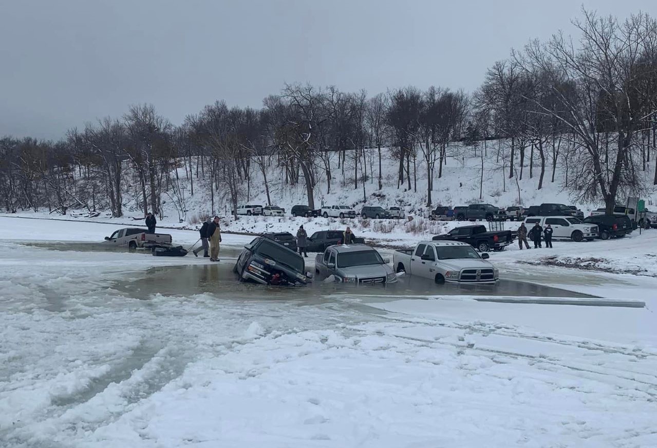 Multiple trucks fall through ice on Lake Pepin