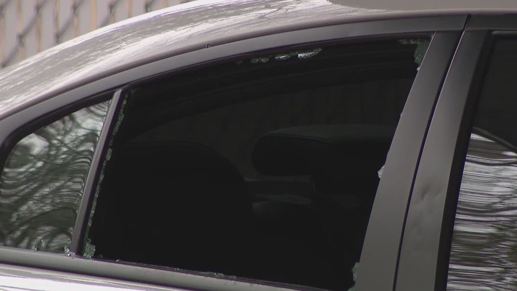 Dozens of vehicles targeted at Houston apartment complexes