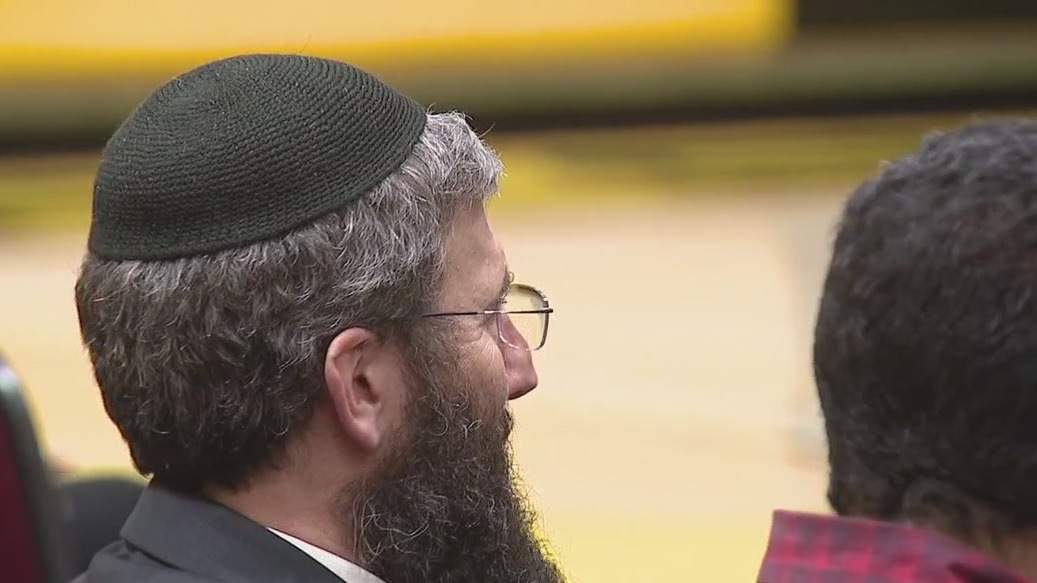 Pico-Robertson community discusses fighting antisemitism in town hall
