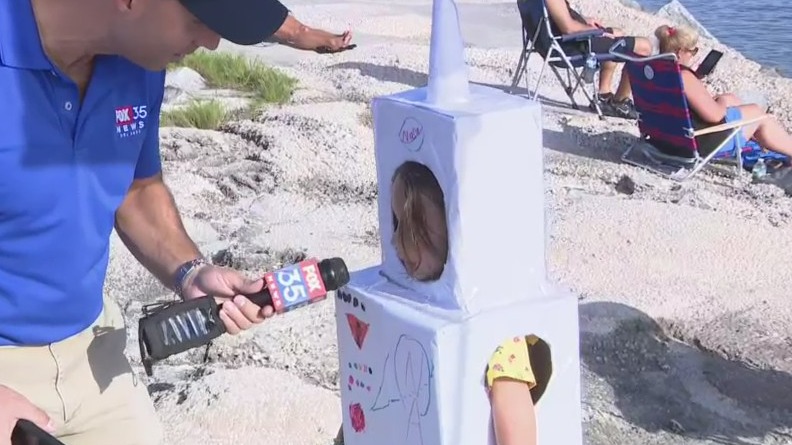 'It's going to be so cool': Adorable Florida girl dresses as rocket for Artemis launch