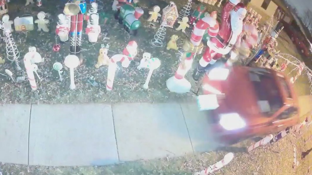 Video shows car drive over decorations in Elk Grove Village