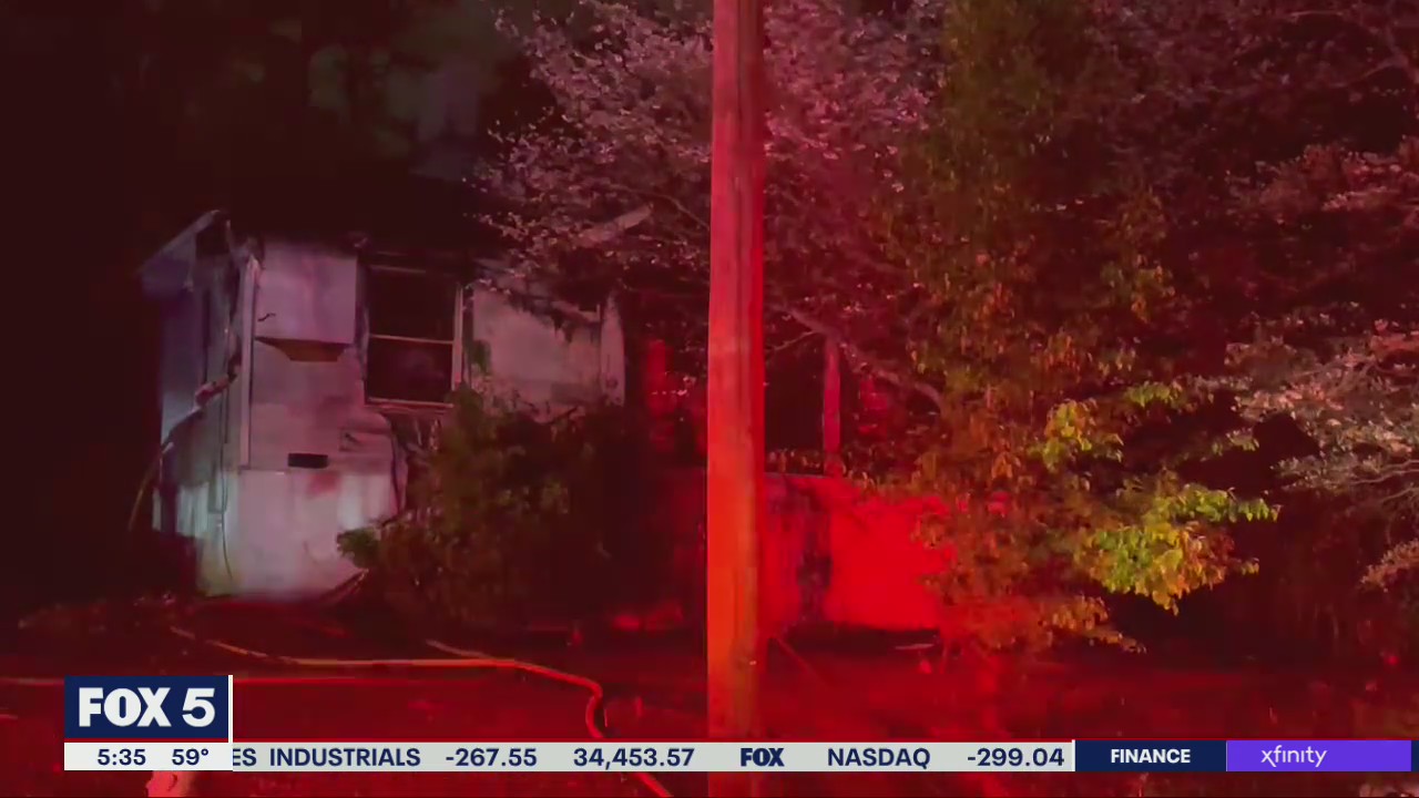 Floor collapses as firefighters battle blaze at northeast Atlanta home