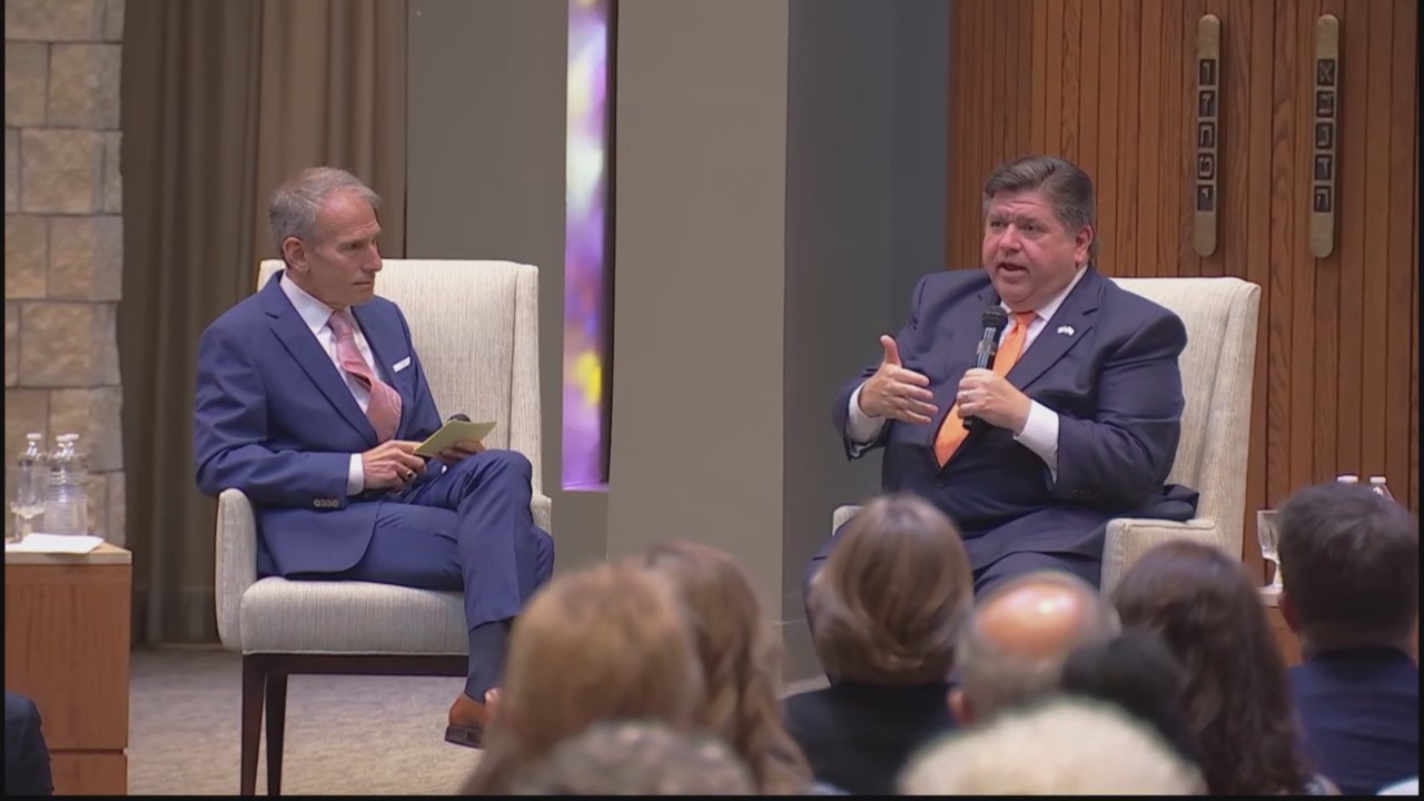 Pritzker highlights gun violence and prevention during roundtable discussion