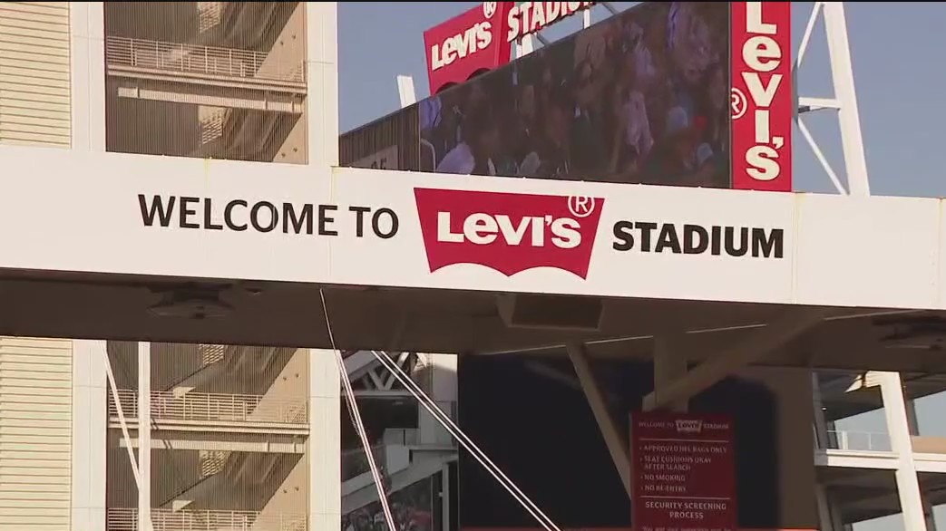 Levi's wants to extend naming rights of Niners stadium
