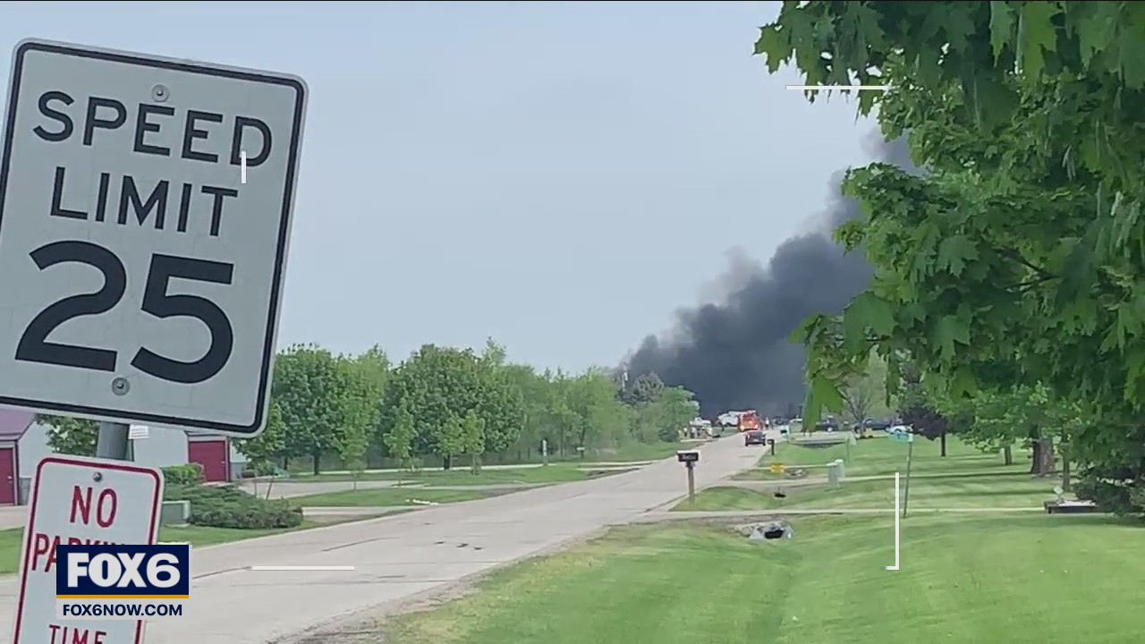 Possible explosion at Summerset Marine in Eagle