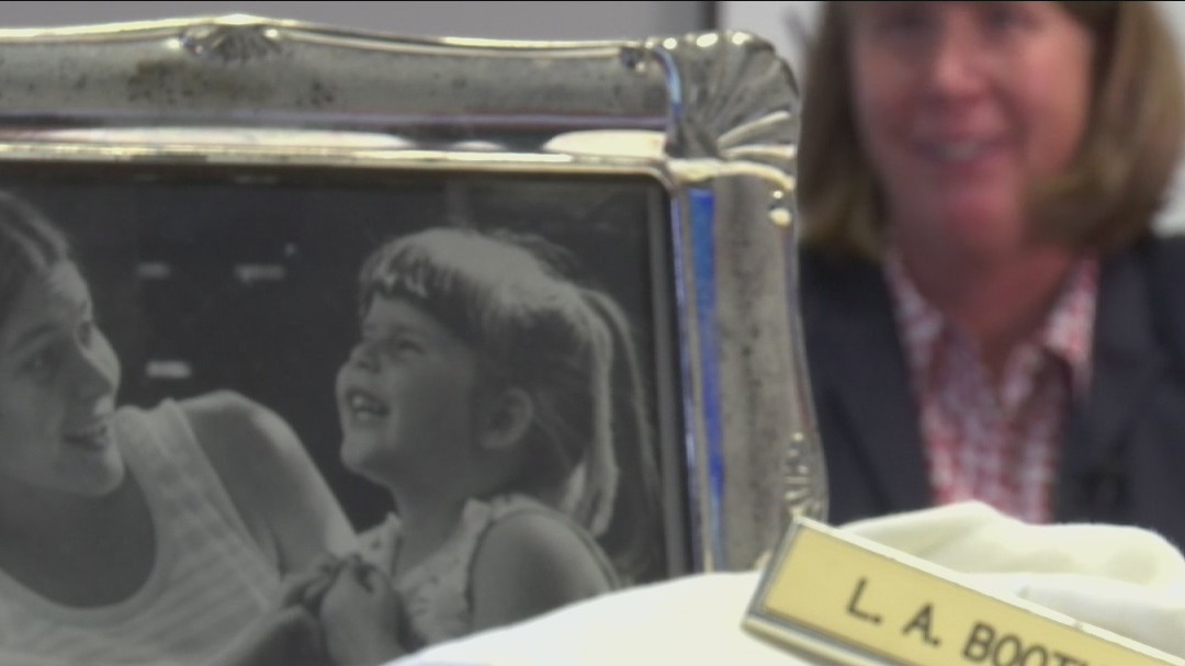 After witnessing mother's death by suicide, Crisis Center CEO lives to help others