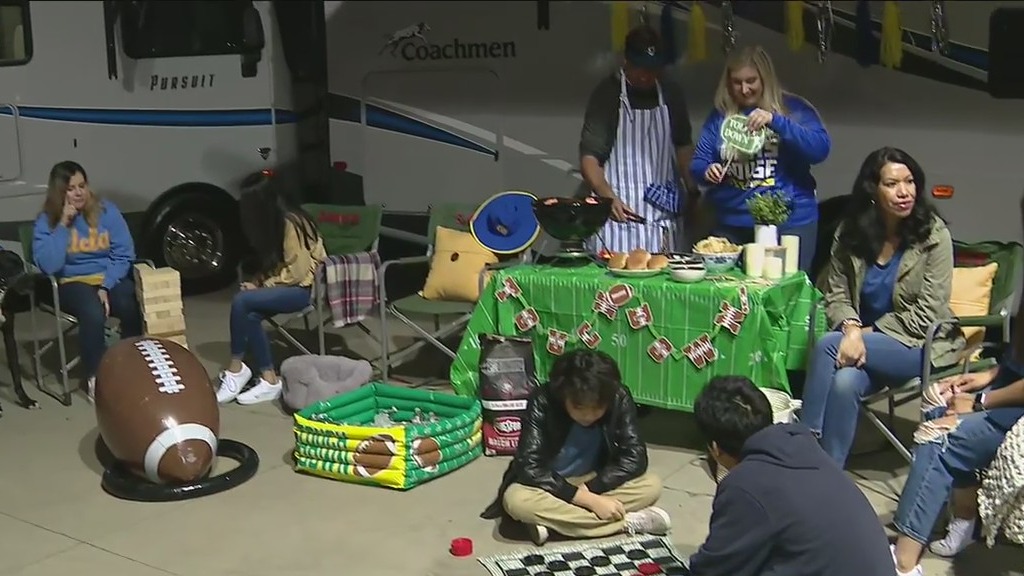 Super Bowl LVI: RV Tailgating