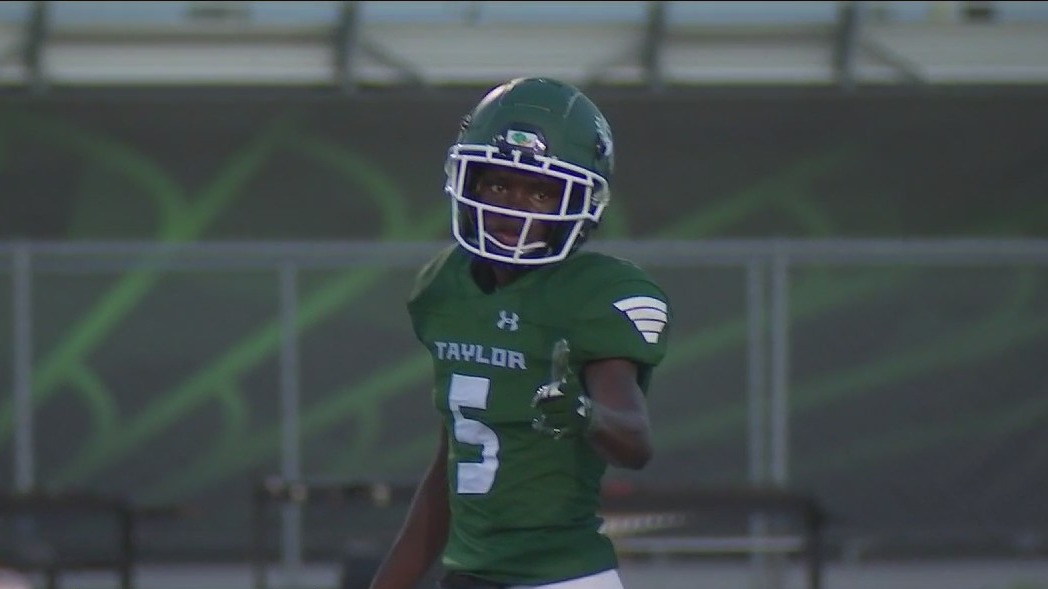 Ducks can't keep momentum after ending long losing streak in week 1, losing to Rockdale