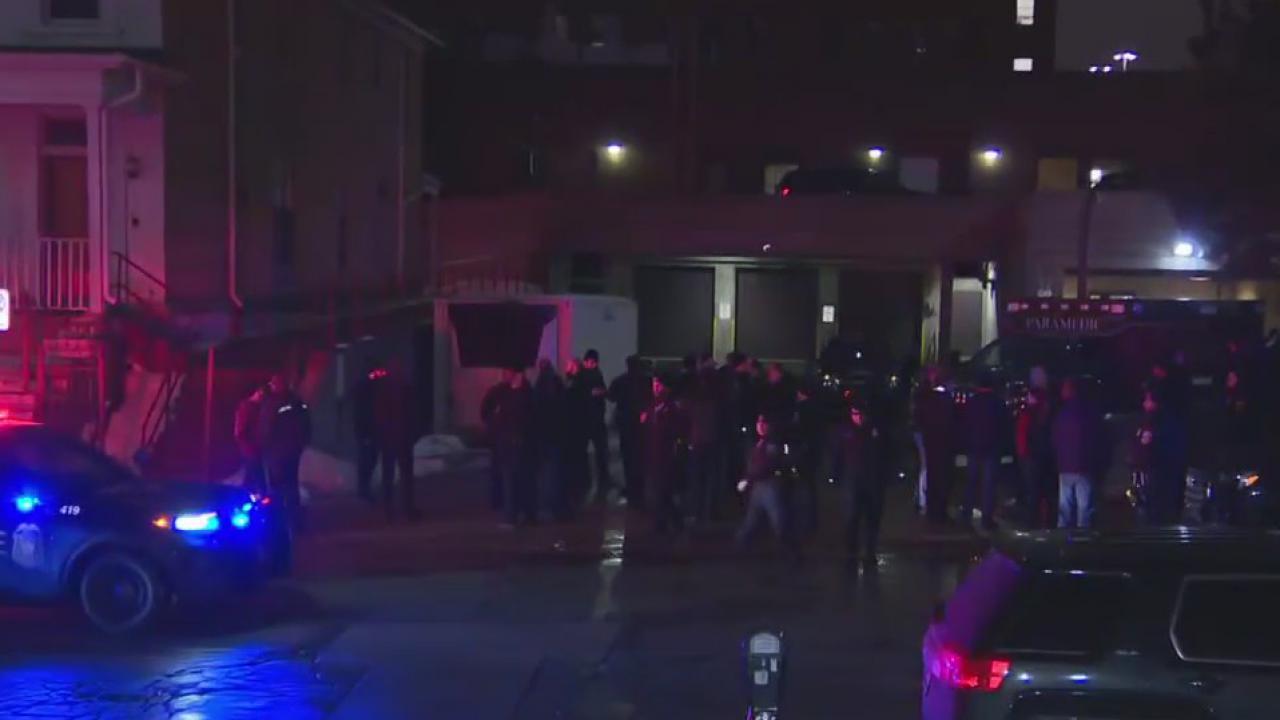 Milwaukee police officer dead after shooting