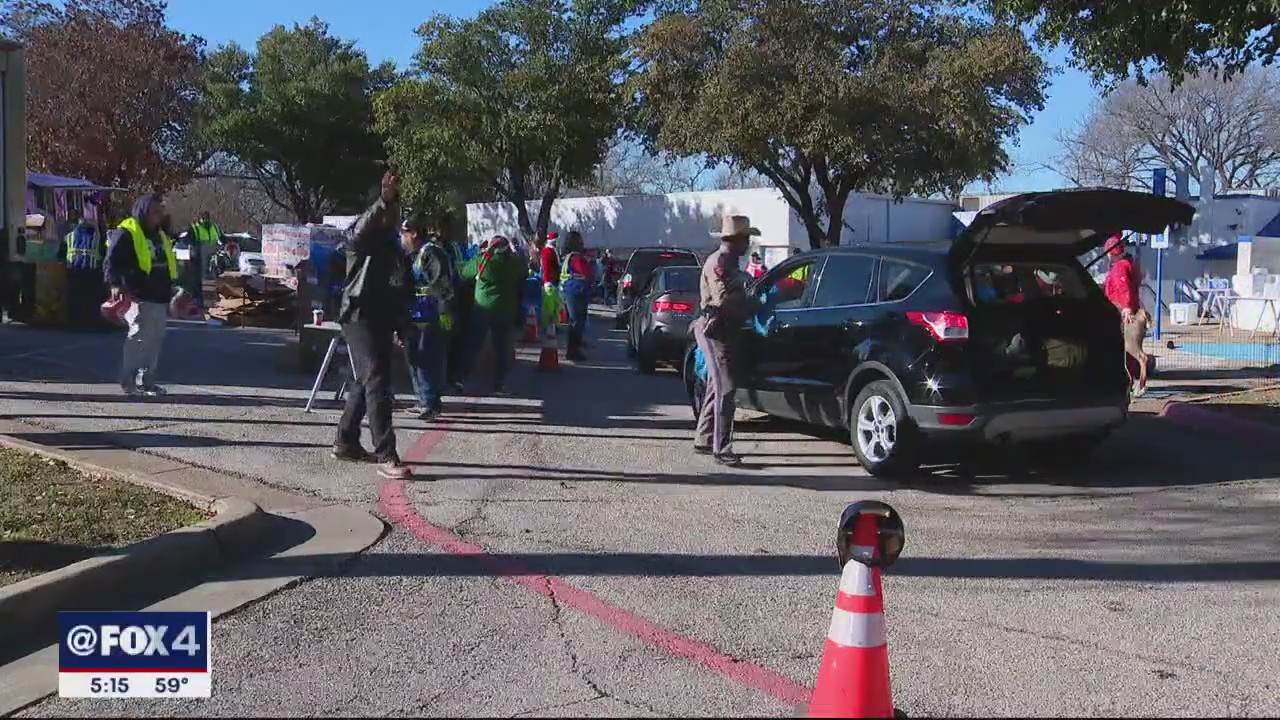 Nonprofits host holiday celebration, food giveaway
