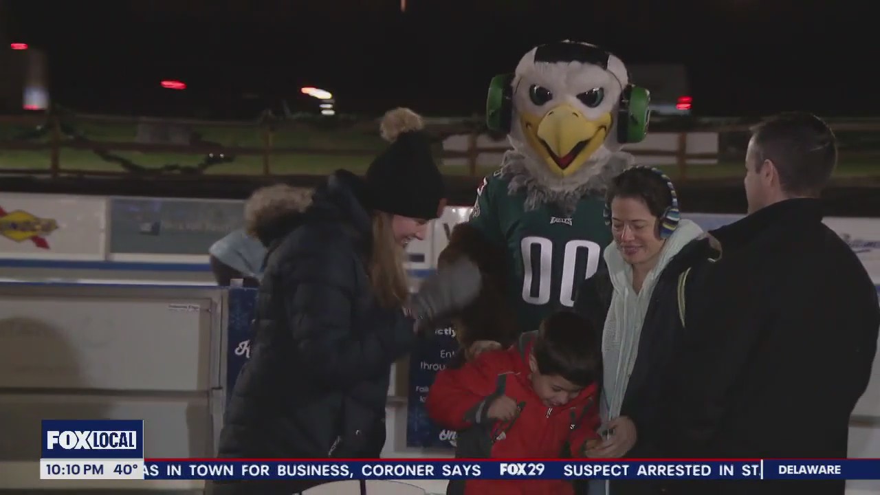 Eagles Autism Foundation: Families raise money at Flight On Ice in Newtown Square
