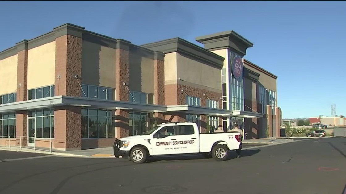 1 dead, 3 wounded in shooting at Brentwood 24-hour Fitness