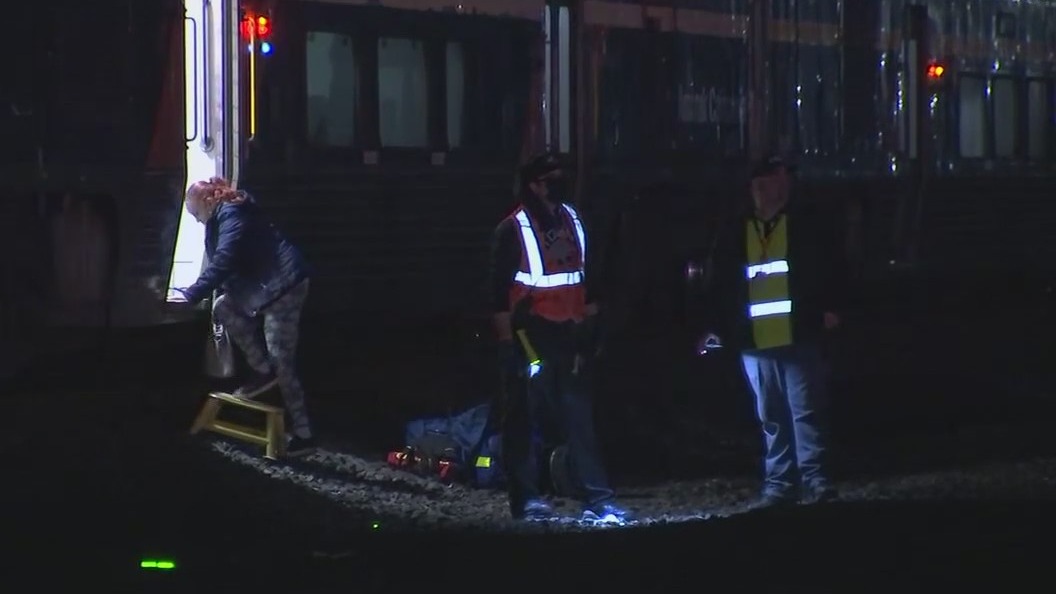 Train crashes with truck in Richmond