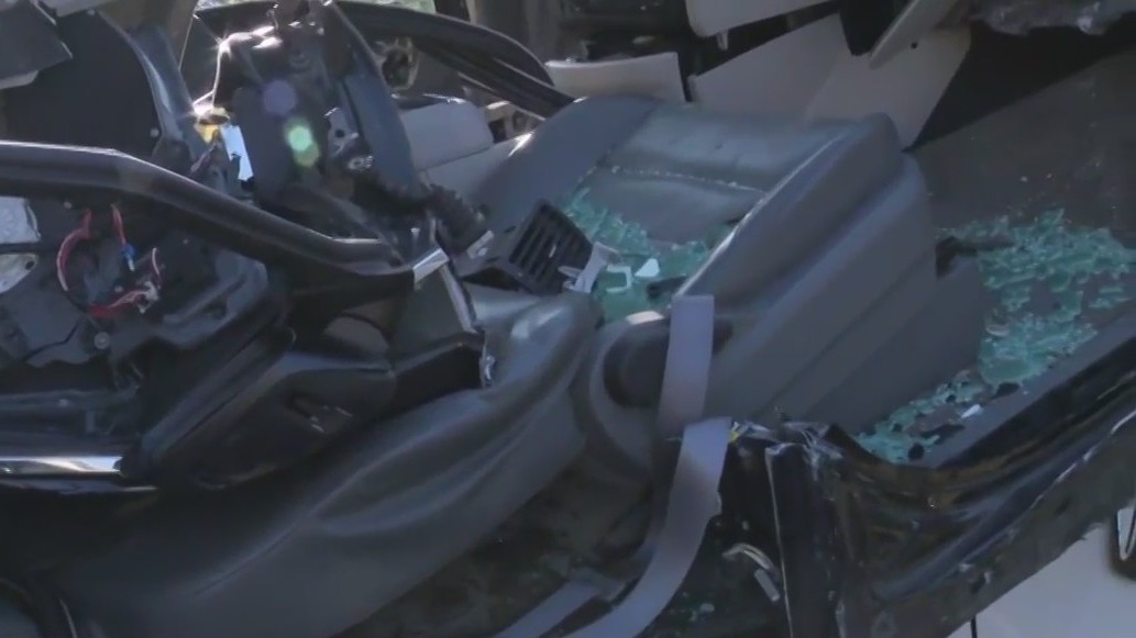 MacQueen Emergency Jaws of Life Extrication Training: Use equipment properly