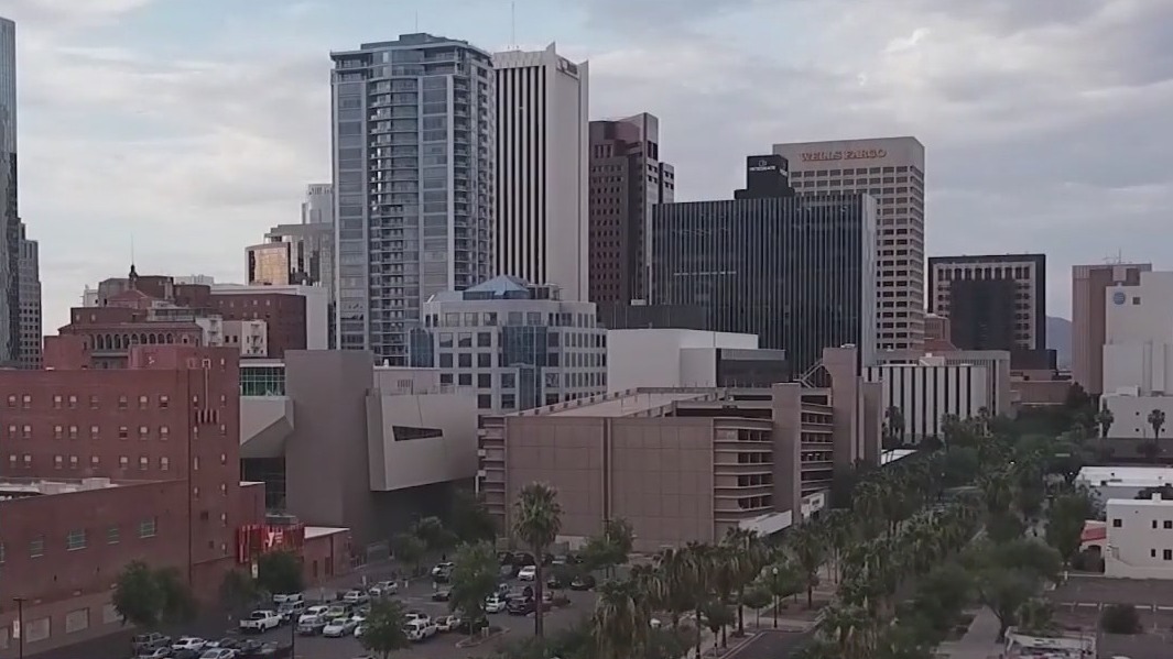 City of Phoenix announces pause on COVID-19 vaccine mandate