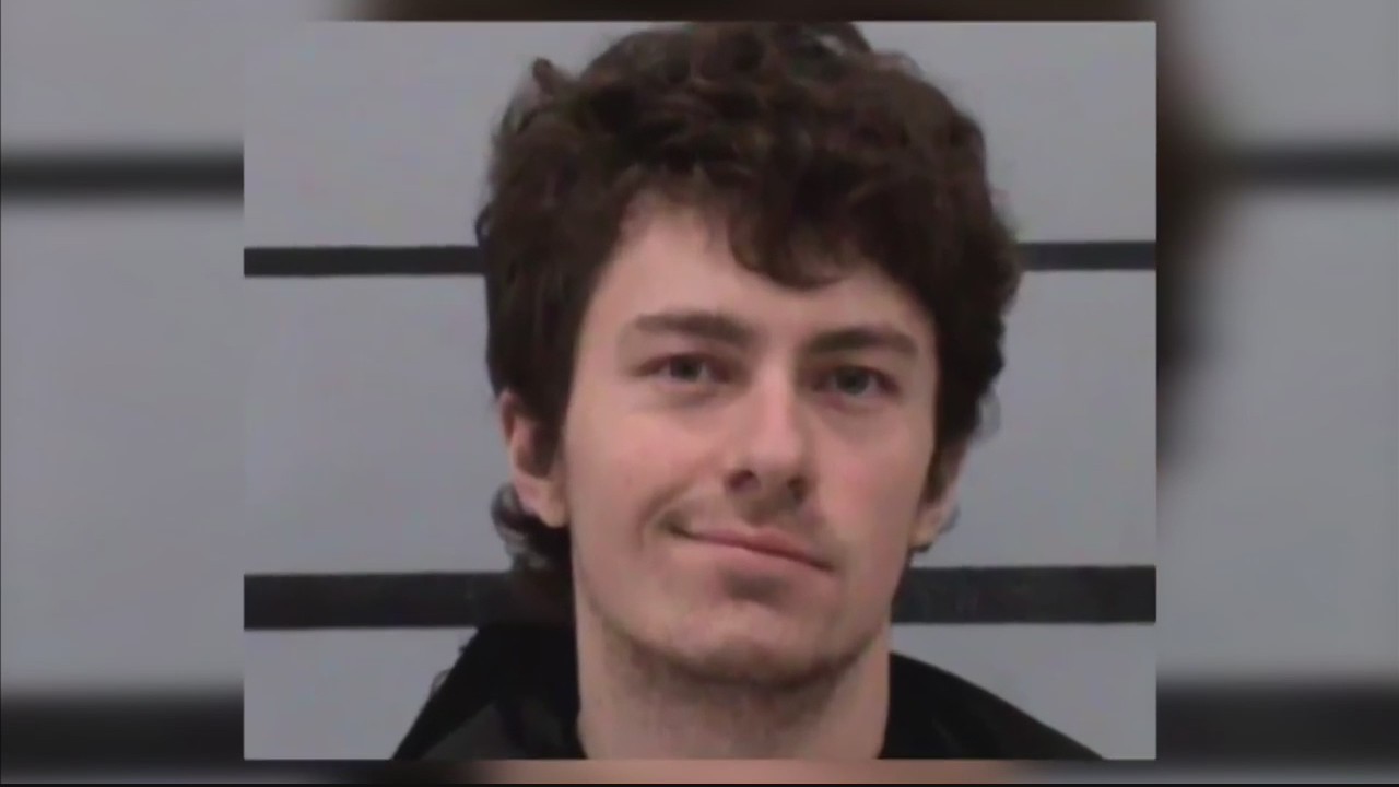 22-year-old Michigan man convicted of stalking, sexually assaulting Texas girl, 14