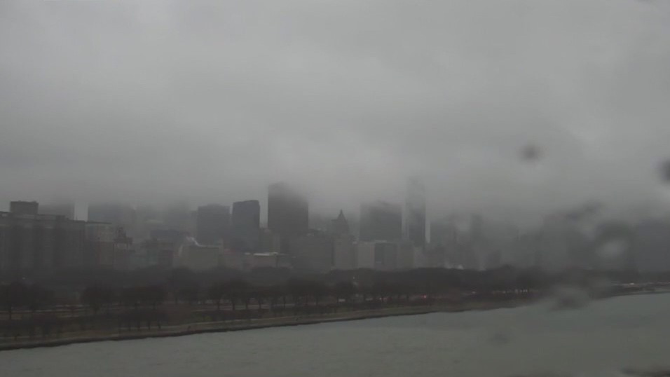 Ice warning for parts of the Chicago area with freezing rain, sleet and thunderstorms forecast