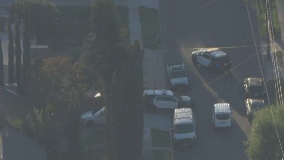Man found dead in Altadena