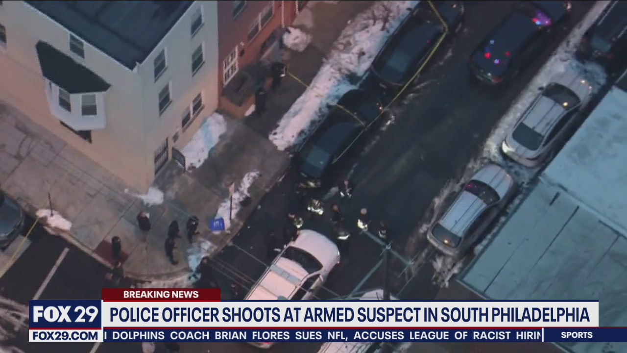 Officer fires at teen suspect who allegedly pointed gun at police in South Philadelphia