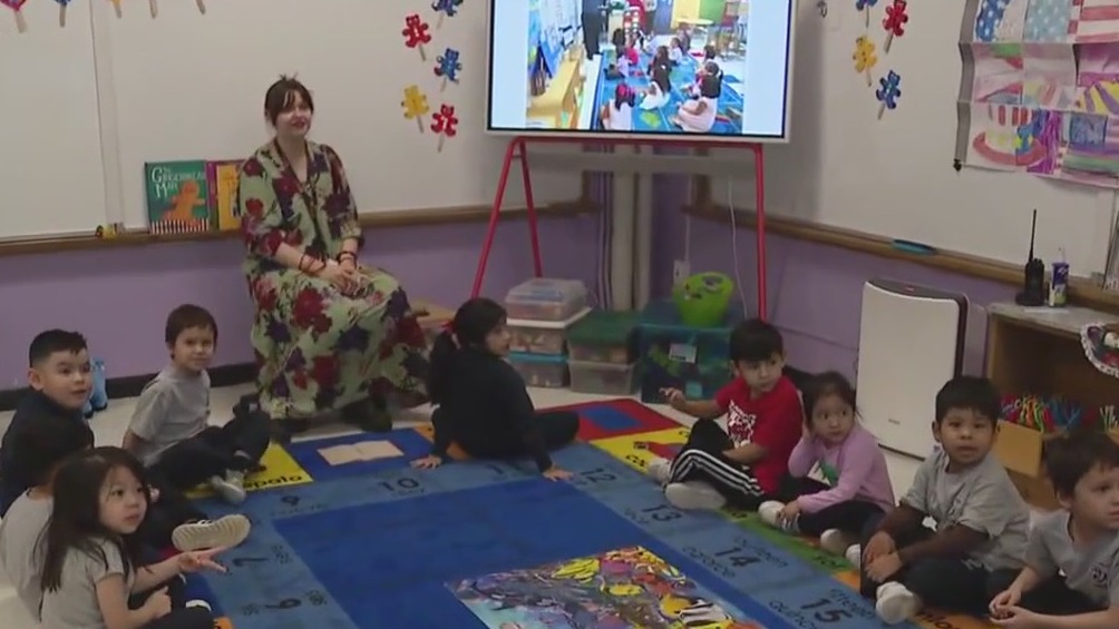 Pilsen school honors beloved teacher