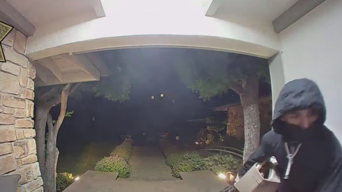 Hillsborough police need help finding burglary suspects