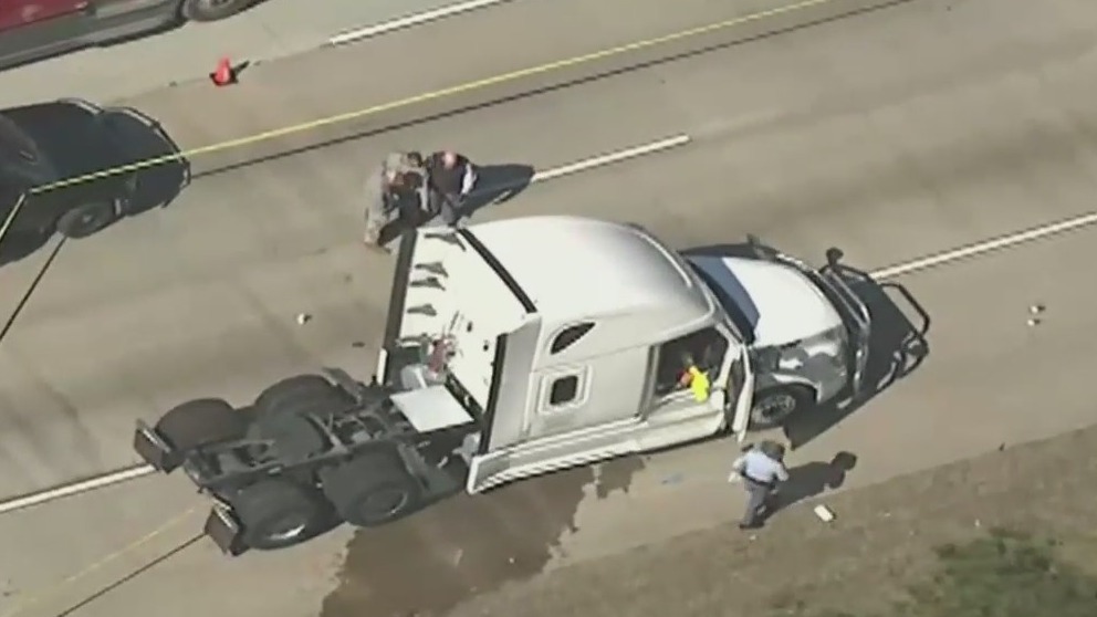 Radio transmissions documents deputies' attempts to stop stolen tractor-trailer