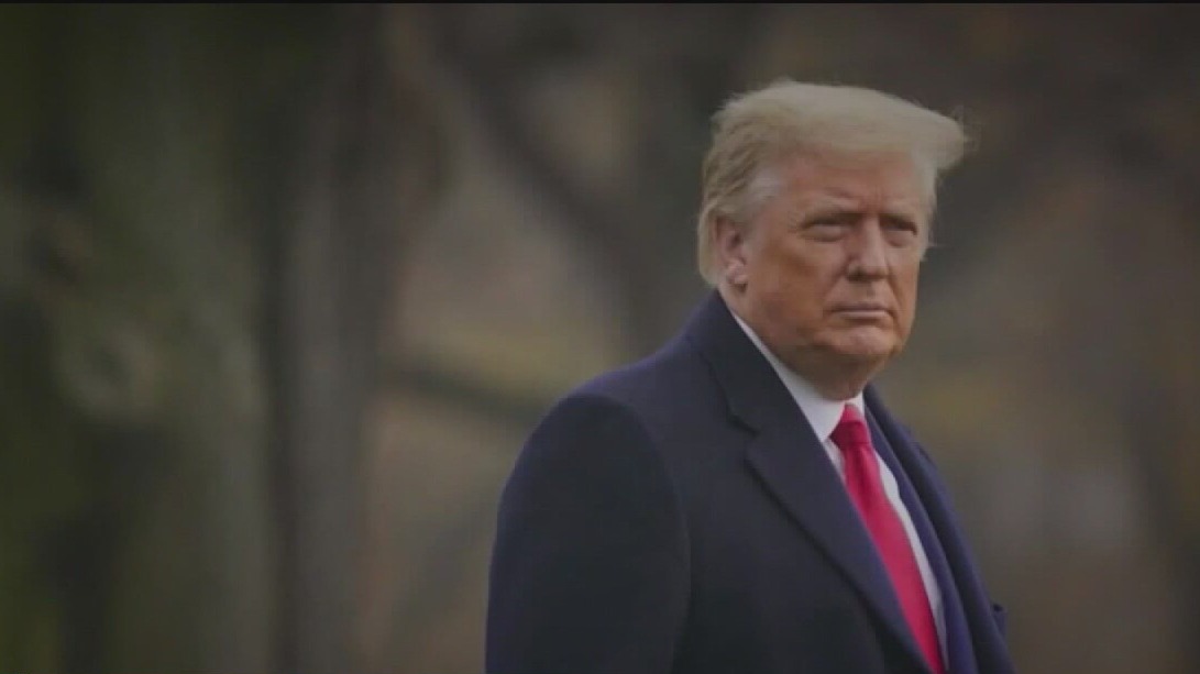 Trump uses legal woes on campaign trail