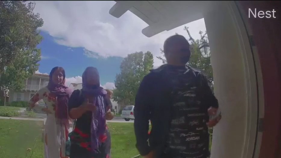 Search for home robbery suspects