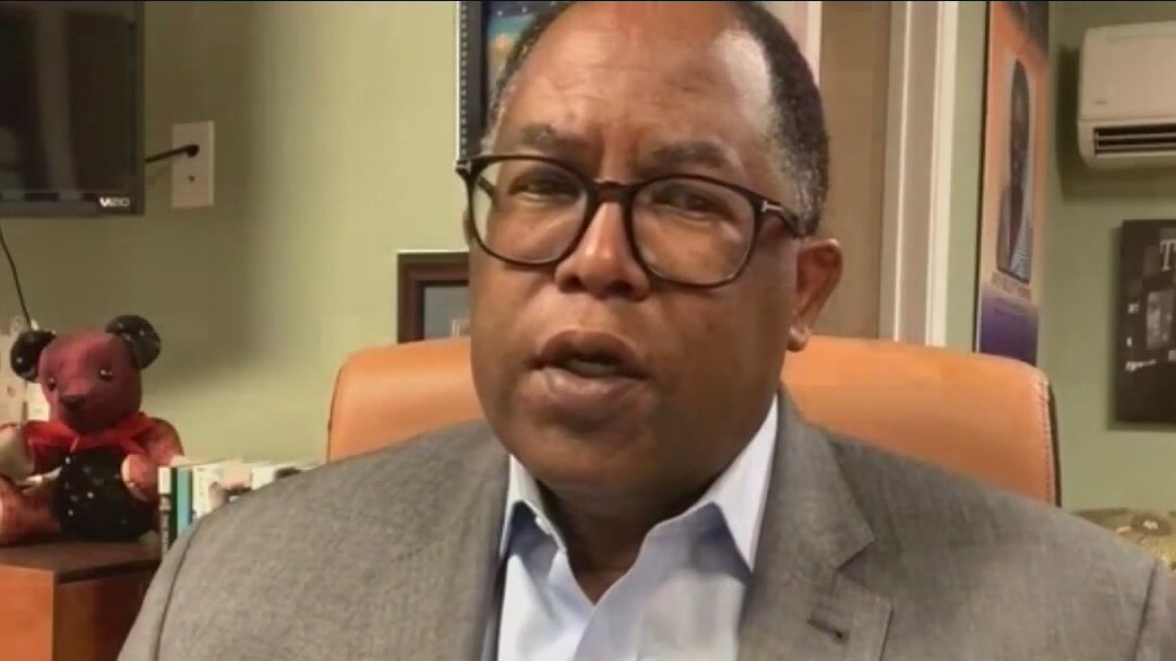 Residents in LA Council District 10 protest suspension of Councilman Ridley-Thomas