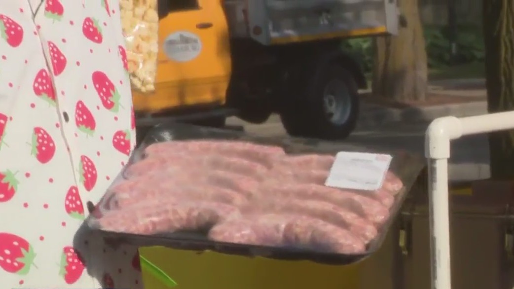 Cedarburg’s 38th Strawberry Festival: Strawberry bratwurst