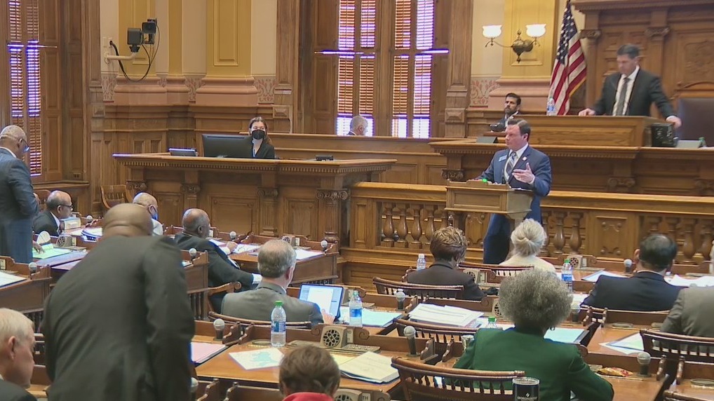 Polarizing bill on parents' rights to weigh in on children's education