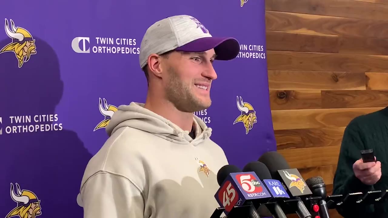 Vikings' Kirk Cousins arrived for camp in good shape, comfortable with  playbook – Twin Cities