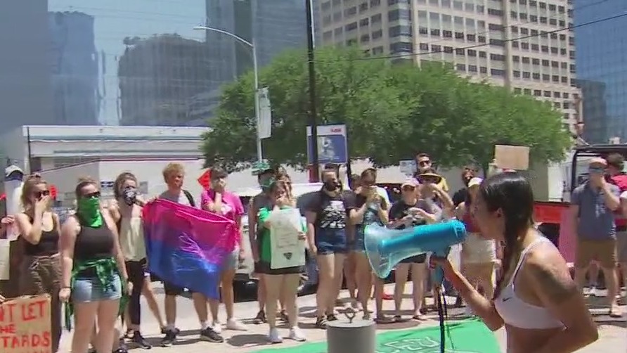 Pro-choice supporters continue to voice resistance against overturning Roe v. Wade