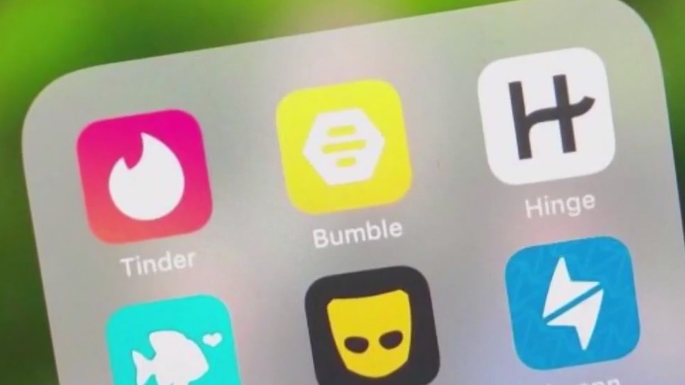 Watch out for 'beige flags' in dating profiles