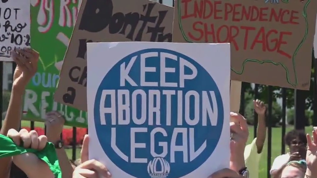 House votes to legalize abortion nationwide
