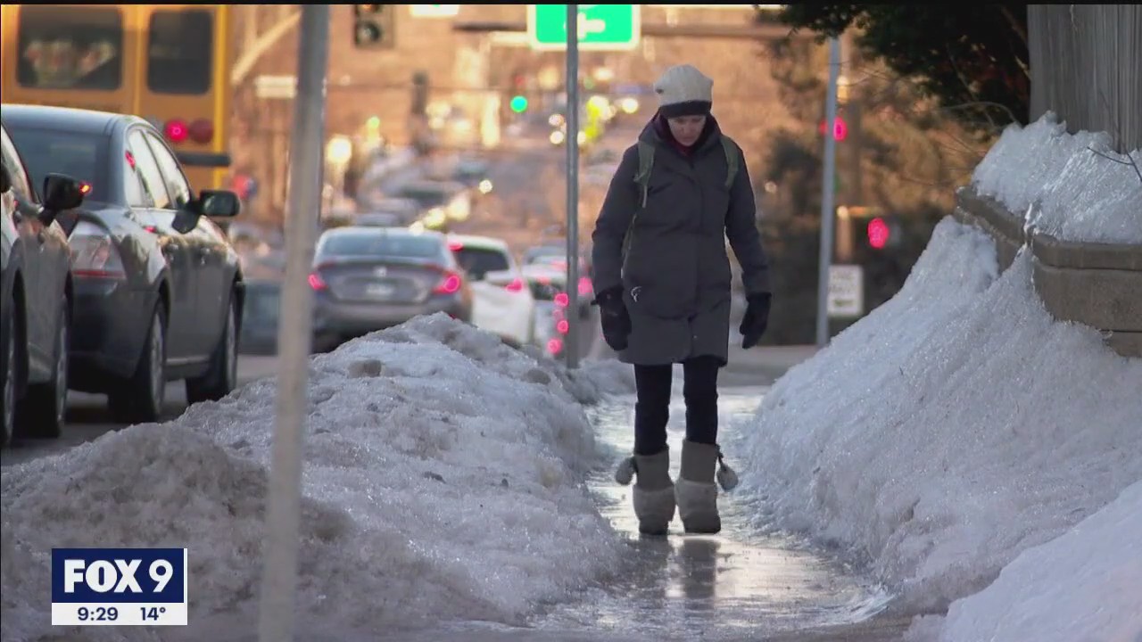 Minneapolis approves sidewalk snow plowing study