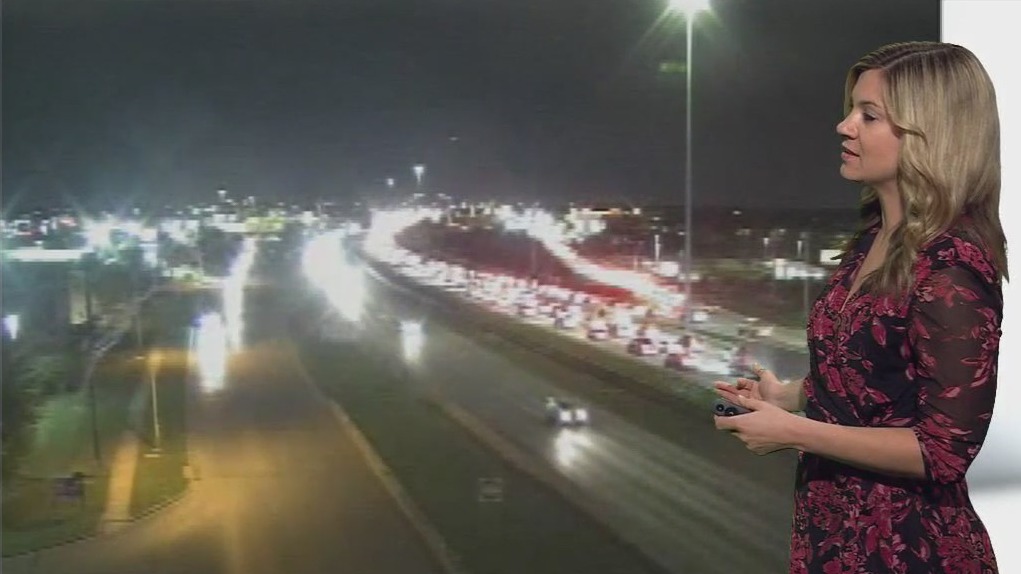 4-vehicle crash ties up traffic in South Austin