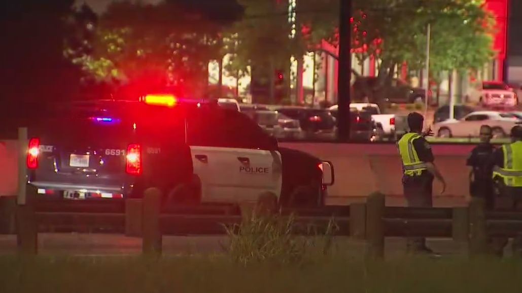 Auto-pedestrian crash in South Austin leaves 1 person dead