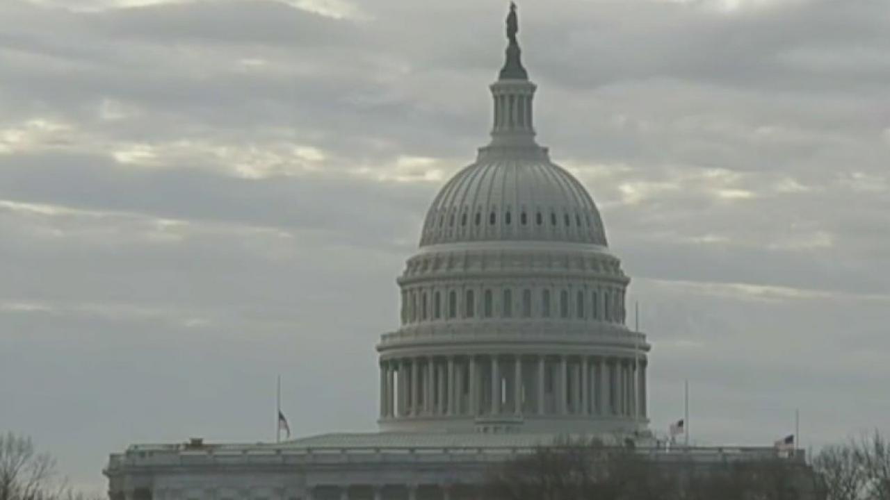 Lawmakers discuss gun control following Texas school shooting