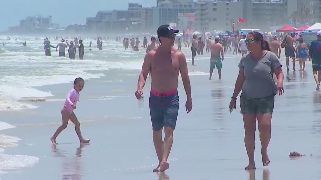 2 bitten by sharks in New Smyrna Beach