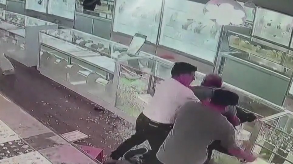 Smash-and-grab robbers may face harsher penalties