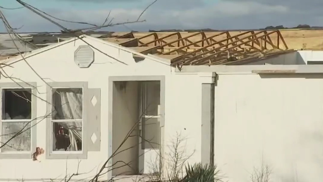 Cleanup continues after more than 1,000 homes were damaged by tornadoes