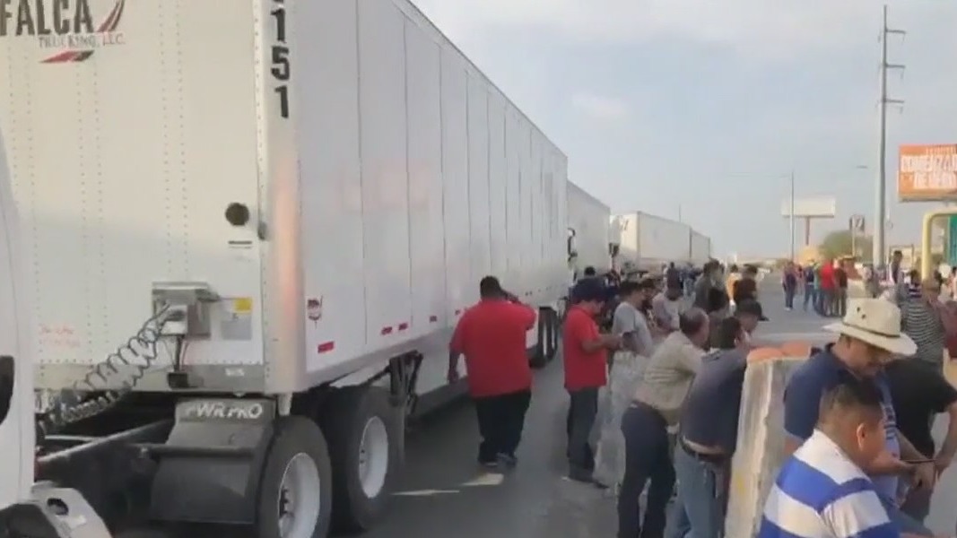 Produce supply could decrease due to Abbott's border inspection plan