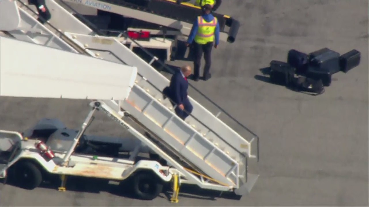 VIDEO: Donald Trump's plane lands in New York ahead of arraignment