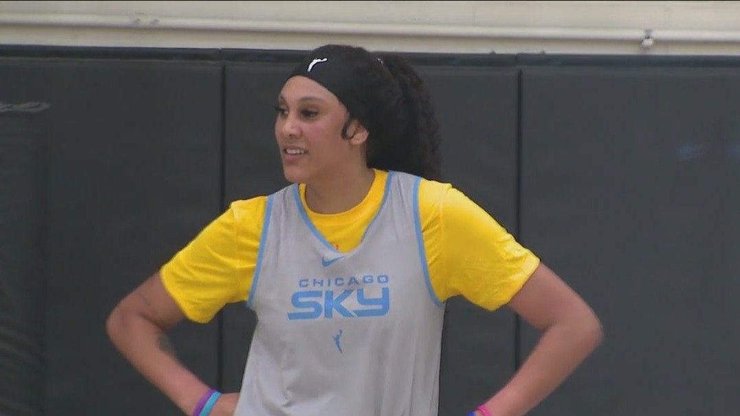 Chicago Sky to play final preseason game with Kamilla Cardoso out due to injury